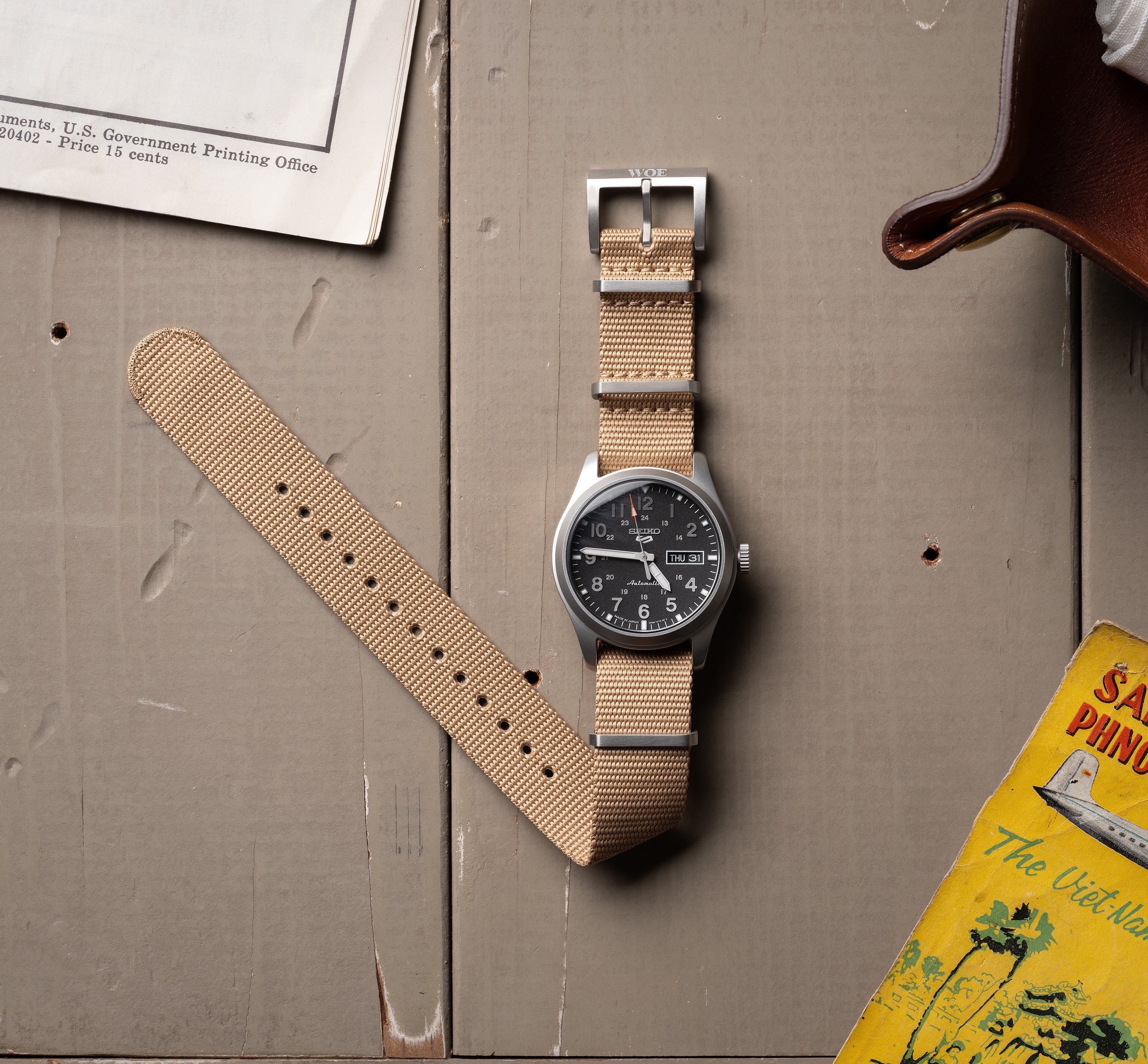 Five Eye Nylon Watch Strap - Solid - Image 8